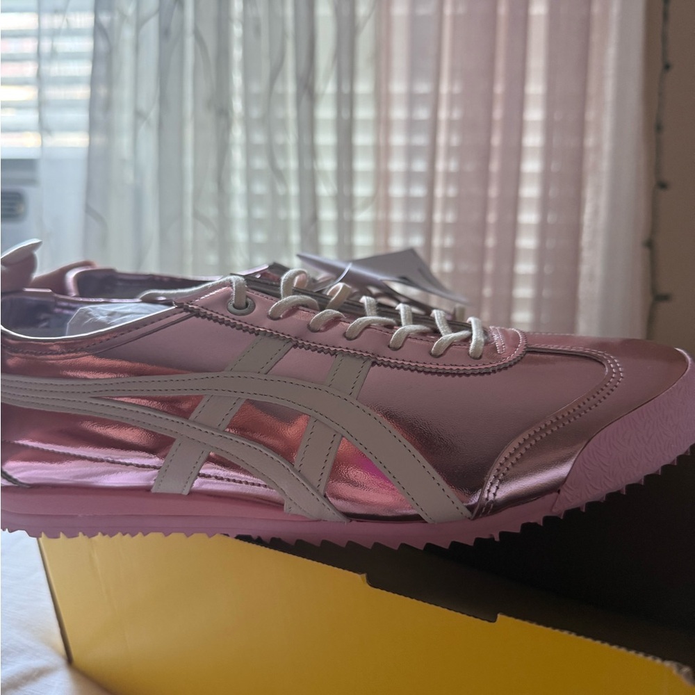 Onitsuka Tiger Women's Metallic Pink Sneakers